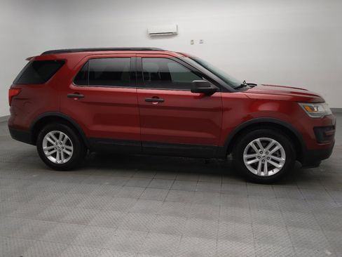 Used 2017 Ford Explorer FWD image 11