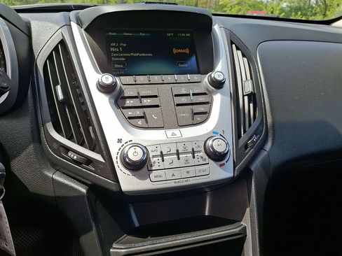 Used 2017 Chevrolet Equinox LT w/ Convenience Package FWD image 14