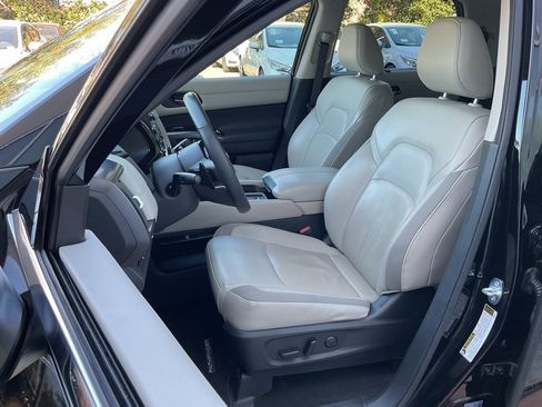 Used 2023 Nissan Pathfinder SL w/ SL Premium Package image 13