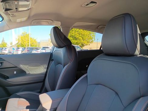 New 2026 Subaru Crosstrek 2.5i Limited w/ Crosstrek Mirror Package image 10