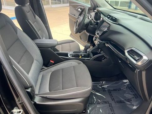 Certified 2022 Chevrolet TrailBlazer LT w/ Convenience Package image 15