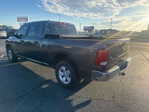 Used 2019 RAM 1500 Classic SLT RWD image 6