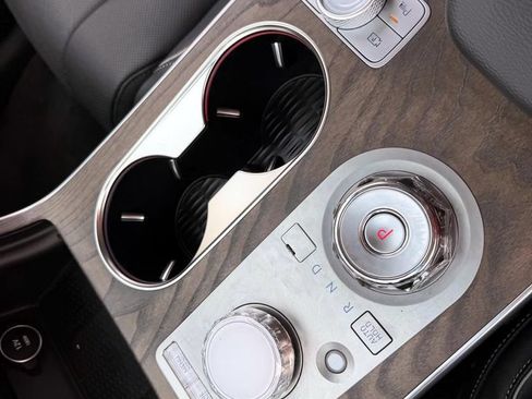 Certified 2025 Genesis GV80 3.5T Advanced AWD/4WD image 24