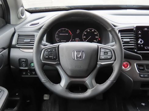 New 2026 Honda Ridgeline Sport image 18