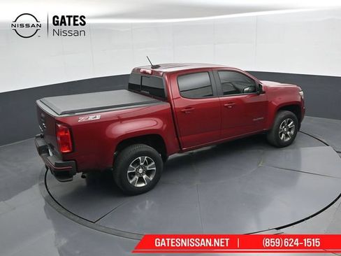 Used 2019 Chevrolet Colorado Z71 AWD/4WD image 46
