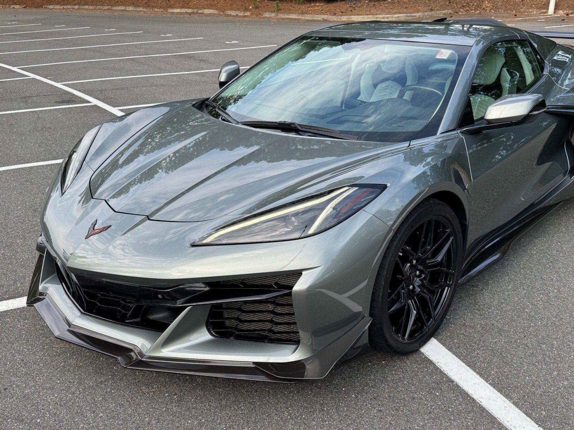 Used 2023 Chevrolet Corvette Z06 RWD image 18