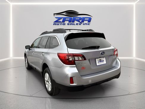 Used 2015 Subaru Outback 2.5i Premium image 4