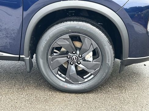 New 2026 Nissan Rogue SV FWD image 9