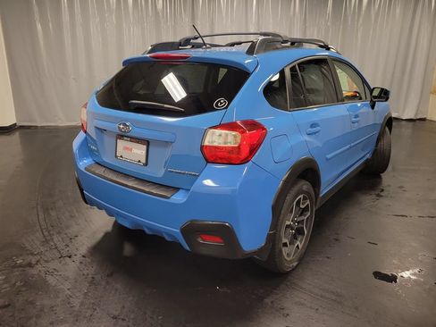 Used 2016 Subaru Crosstrek 2.0i Premium AWD/4WD image 9