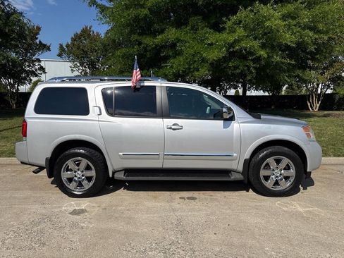 Used 2012 Nissan Armada Platinum AWD/4WD image 2