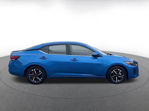 Used 2025 Nissan Sentra SV FWD image 14
