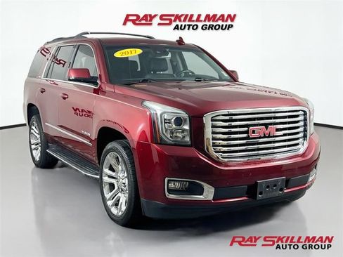 Used 2017 GMC Yukon SLT w/ Premium Edition AWD/4WD image 1