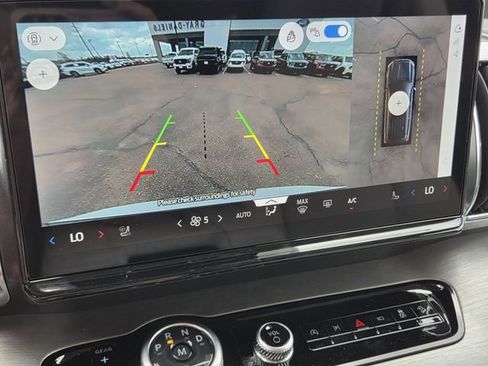 New 2026 Ford Expedition Max Platinum image 8