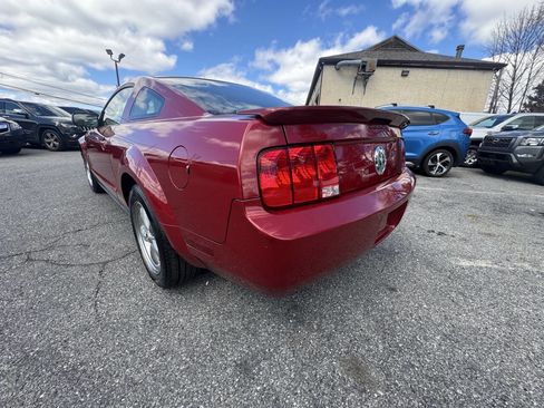 Used 2008 Ford Mustang V6 Deluxe 2dr Fastback image 5