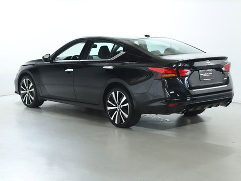 Certified 2022 Nissan Altima 2.5 Platinum image 47