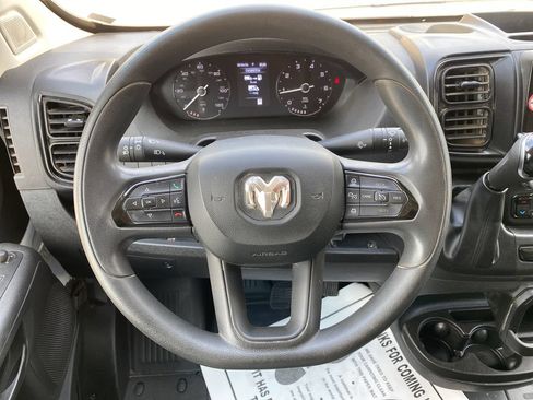 Used 2025 RAM ProMaster 2500 w/ Convenience Group FWD image 15
