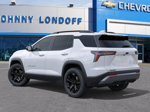 New 2026 Chevrolet Equinox LT w/ Convenience Package II FWD image 3