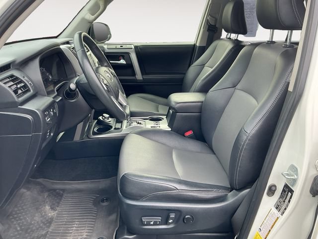 Used 2021 Toyota 4Runner SR5 Premium w/ Moonroof Package AWD/4WD image 10