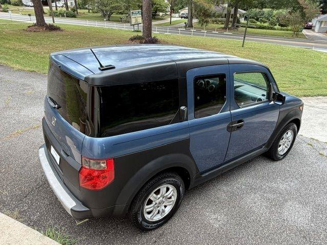 Used 2006 Honda Element EX image 33