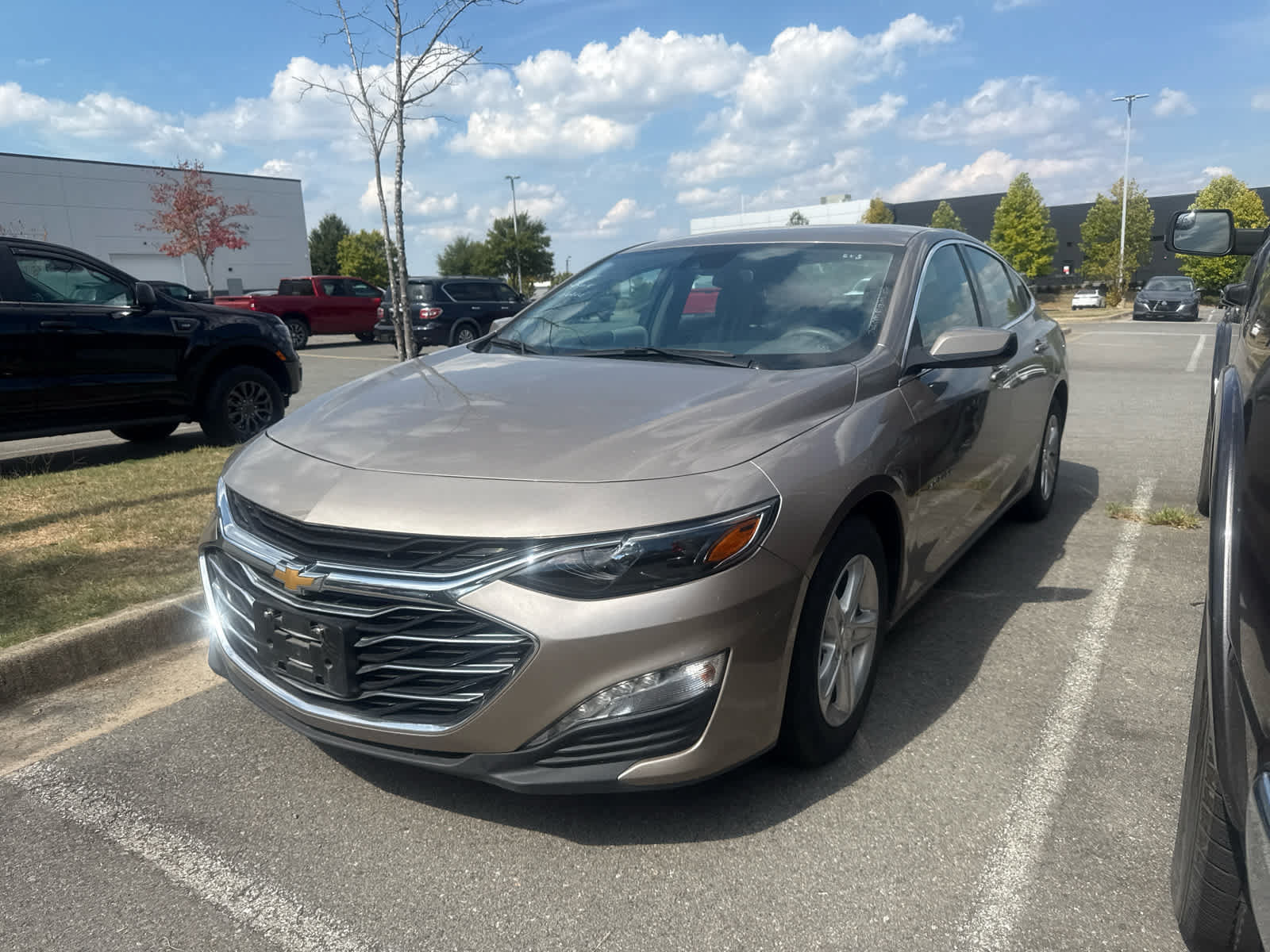 Used 2024 Chevrolet Malibu LT FWD image 1