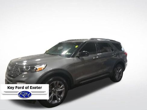 Certified 2023 Ford Explorer XLT w/ Equipment Group 202A image 4