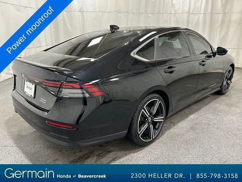 Used 2023 Honda Accord Sport image 9