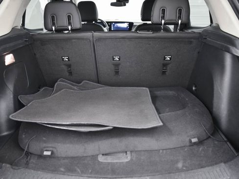 Used 2024 Buick Encore GX Sport Touring image 13