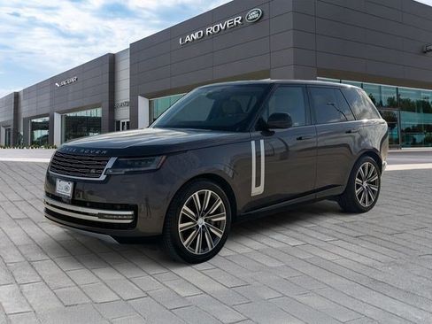 Used 2025 Land Rover Range Rover Autobiography AWD/4WD image 1