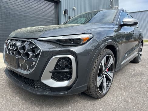 New 2026 Audi SQ5 Premium Plus AWD/4WD image 10
