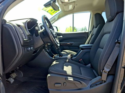 Used 2020 GMC Canyon SLE w/ Elevation Edition AWD/4WD image 11