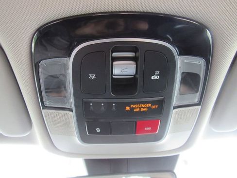 Used 2024 Hyundai Tucson Limited image 53