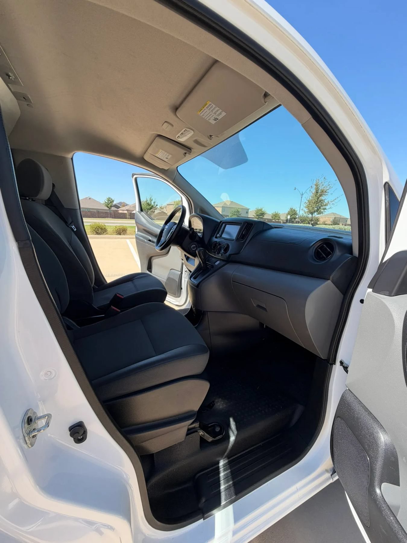 Used 2021 Nissan NV200 S FWD image 16