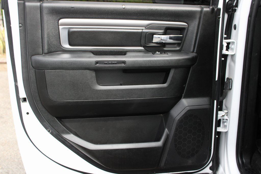 Used 2021 RAM 1500 Warlock AWD/4WD image 31