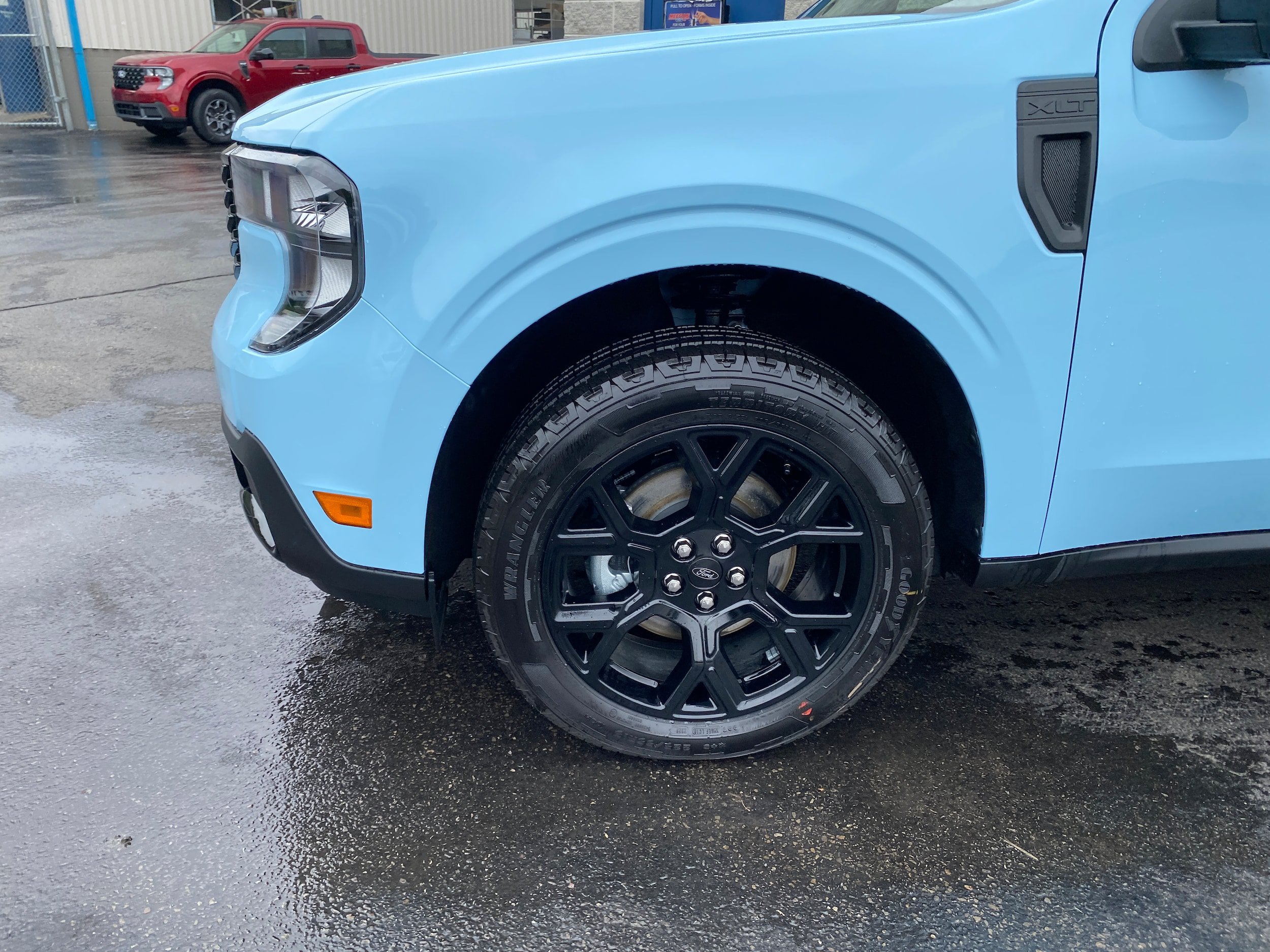 New 2026 Ford Maverick XLT w/ XLT Luxury Package AWD/4WD image 17