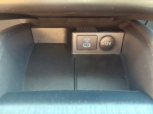 Used 2023 Ford Escape Active AWD/4WD image 17