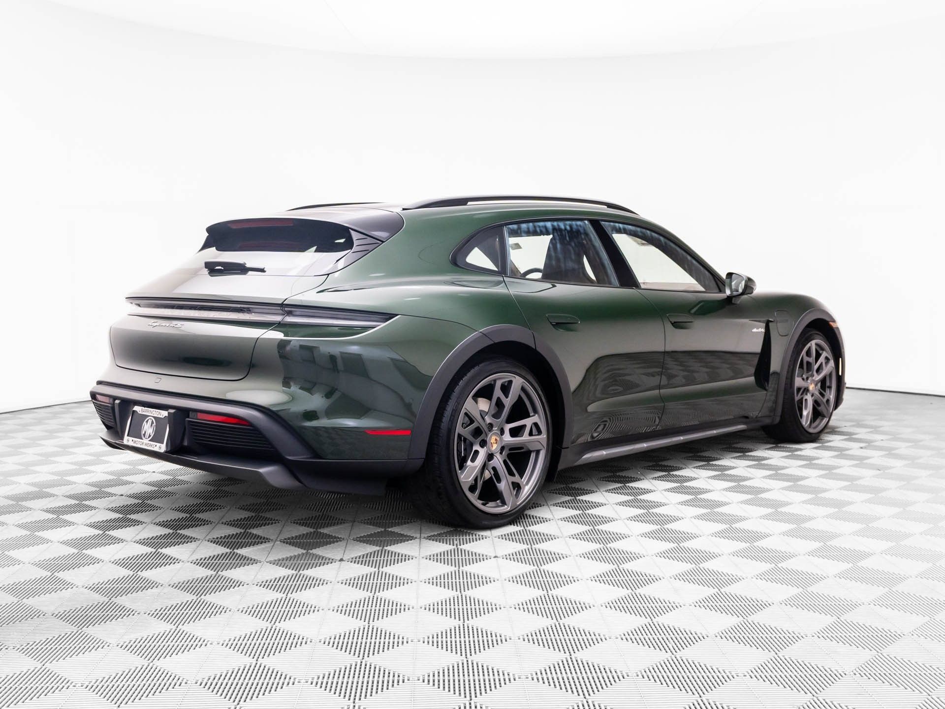 New 2026 Porsche Taycan 4S AWD/4WD image 7