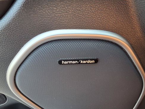 Used 2017 Jeep Grand Cherokee SRT AWD/4WD image 18