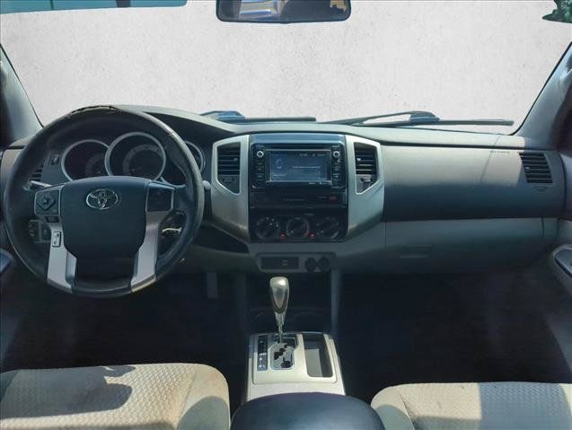 Used 2015 Toyota Tacoma PreRunner w/ SR5 Package RWD image 25