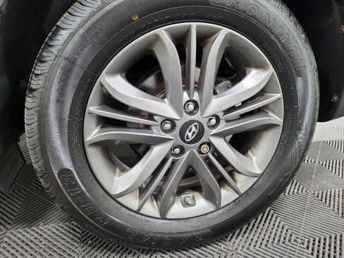 Used 2015 Hyundai Tucson GLS image 31