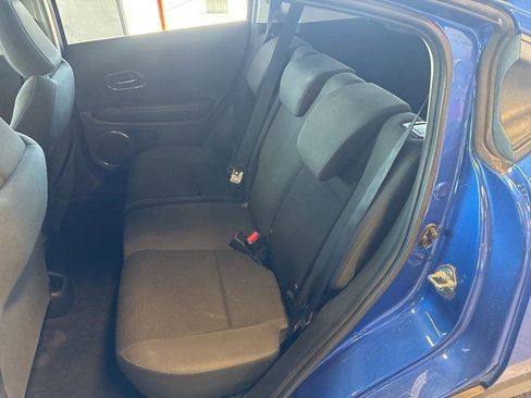 Used 2021 Honda HR-V EX image 8