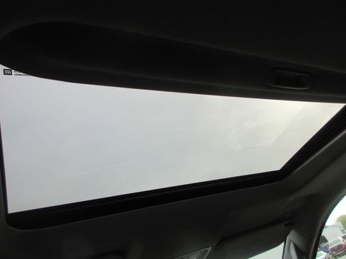 New 2026 GMC Sierra 1500 SLT w/ SLT Premium Plus Package image 17