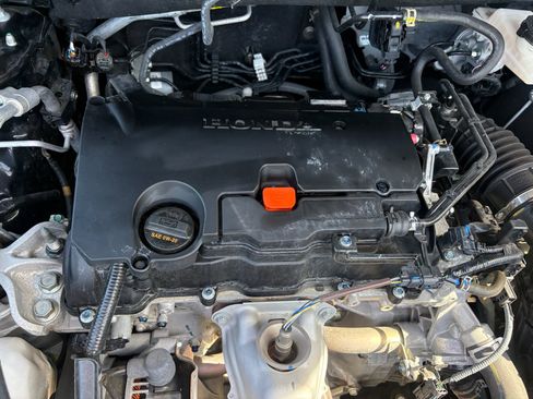 Certified 2023 Honda HR-V LX image 27