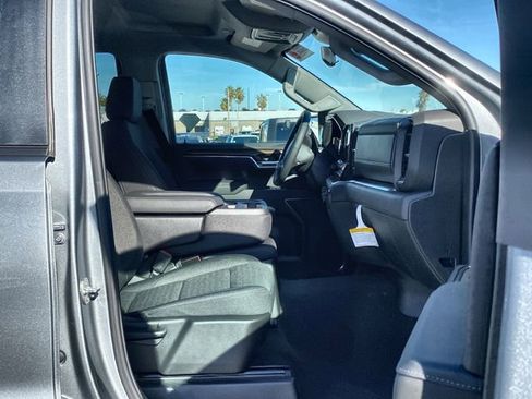 New 2026 Chevrolet Silverado 1500 LT image 32