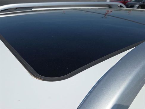 Used 2015 Jeep Cherokee Limited w/ Trailer Tow Group AWD/4WD image 7