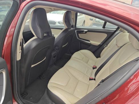 Used 2013 Volvo S60 T5 FWD image 10