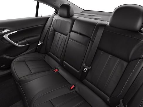 Used 2017 Buick Regal Premium w/ Driver Confidence Package #1 FWD image 18