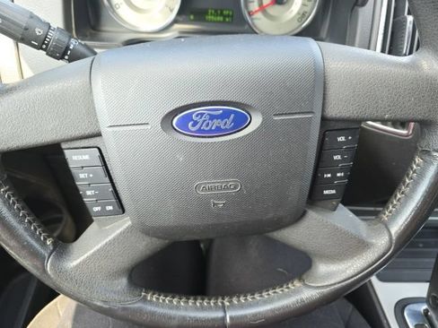 Used 2010 Ford Edge SEL AWD/4WD image 12