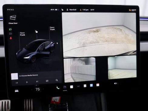 Used 2024 Tesla Model 3 Performance image 2