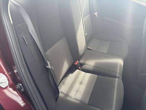 Used 2025 Nissan Sentra SV FWD image 34
