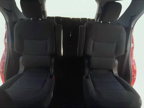 Used 2023 Ford Explorer XLT w/ Class IV Trailer Tow Package image 17